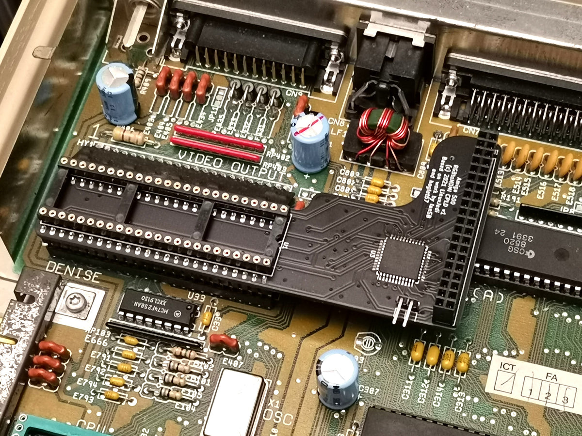 RGB to HDMI - HDMI et FlickerFixer pour Amiga 500 RGB to HDMI - HDMI et FlickerFixer pour Amiga 500